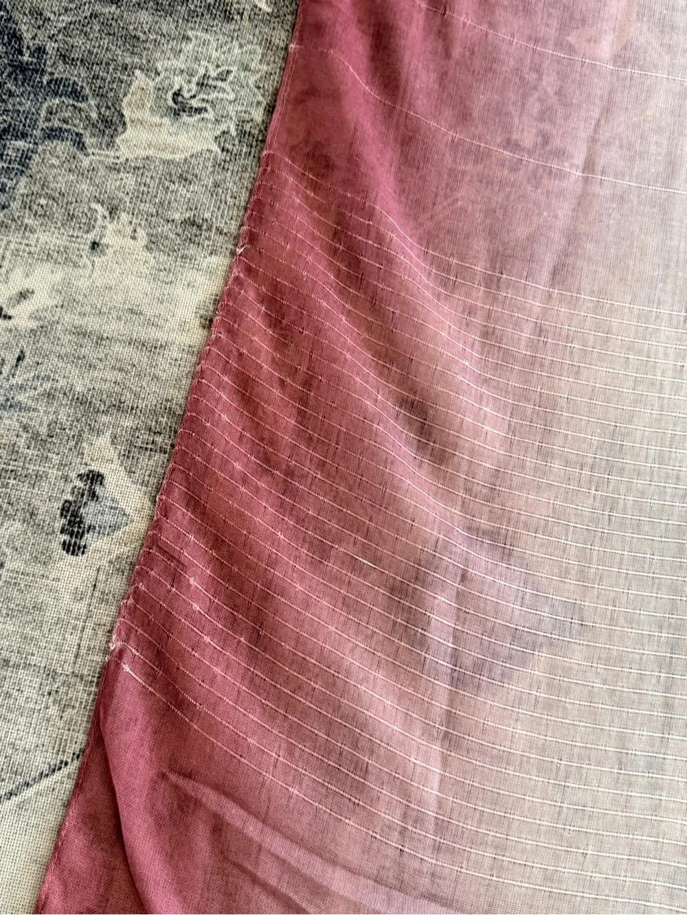 Ombré Gradient scarf - Pink to Black